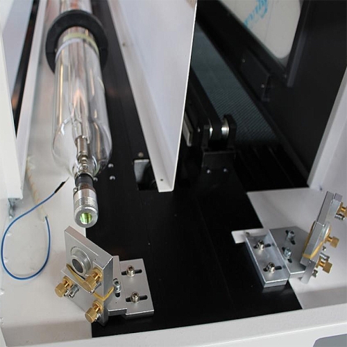 Ploter laserowy CO2 130W UG-1325L 250x130cm + Akcesoria